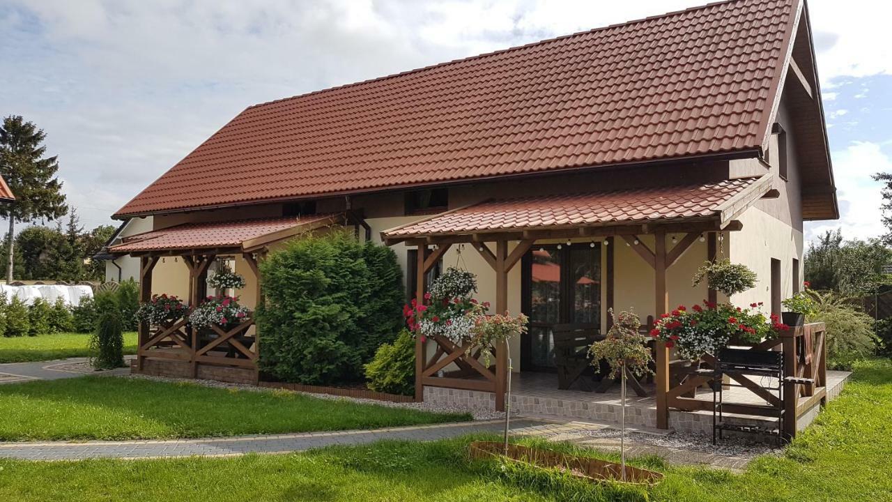 Domek Wypoczynkowy Piotr Stegna  Buitenkant foto